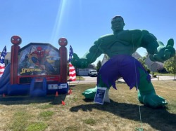 The HULK 4 1711894918 20 Ft. Giant Incredible Hulk Marvel Superhero Inflatable